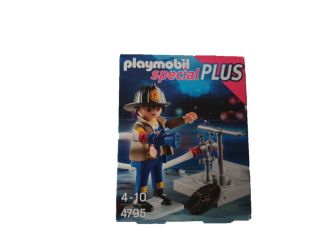 Special Plus Feuerwehrmann mit Hydrant 4795 Special Plus Feuerwehrmann mit Hydrant 4795