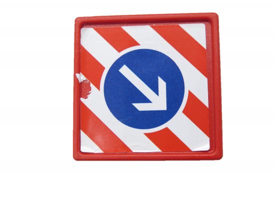 Schild 30x30 mm Schild 30x30 mm