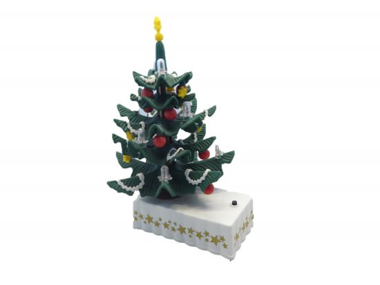 Christbaum beleuchtet Christbaum beleuchtet