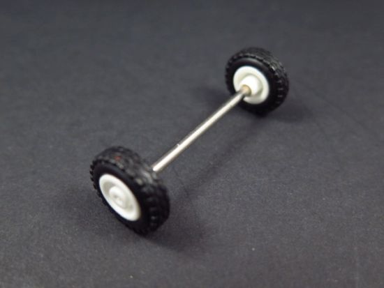 Achse m Rädern 18x54 Achse m Rädern 18x54