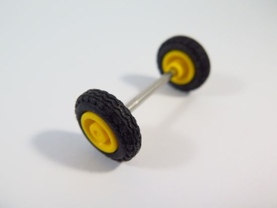 Achse m Räder 10x40mm Achse m Räder 10x40mm